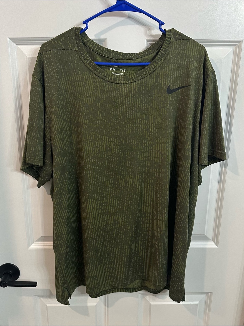 Nike Dri-Fit Green Standard Fit Shirt Men’s Size XXL
